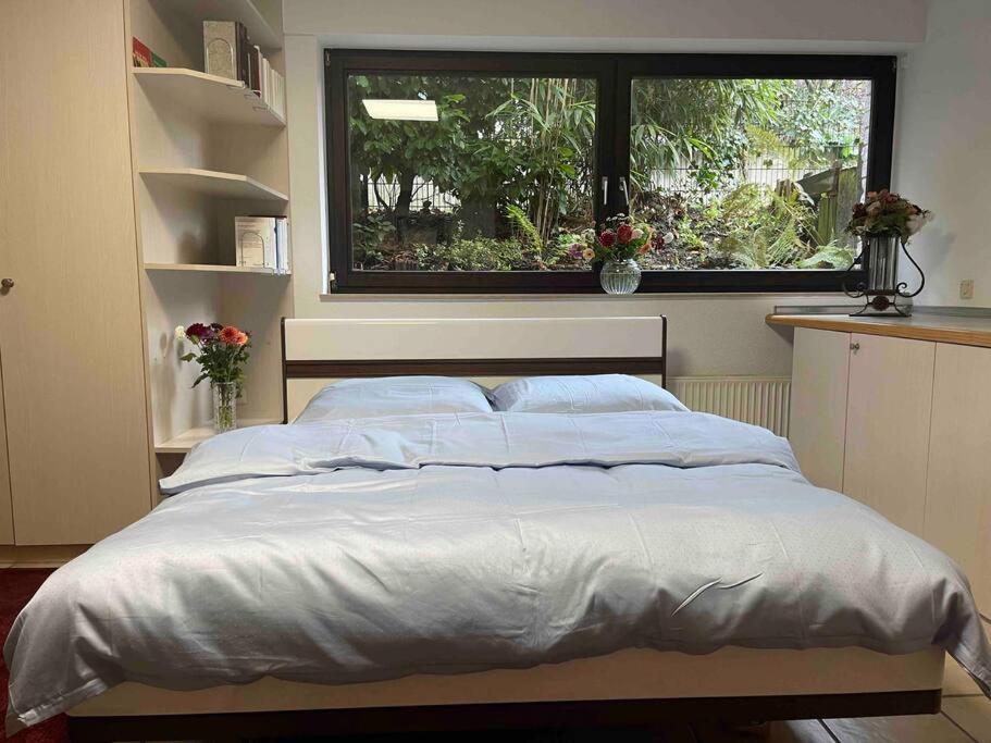 Schoene Ruhige Wohnung デュッセルドルフ エクステリア 写真